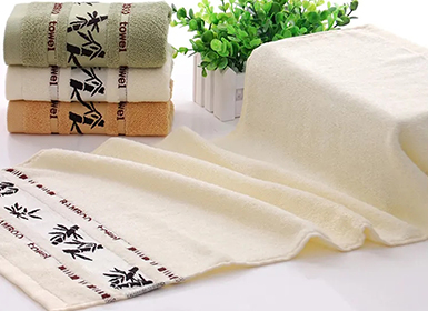 چگونه می توان خط را از حوله های میکروفیبر خارج کرد؟
